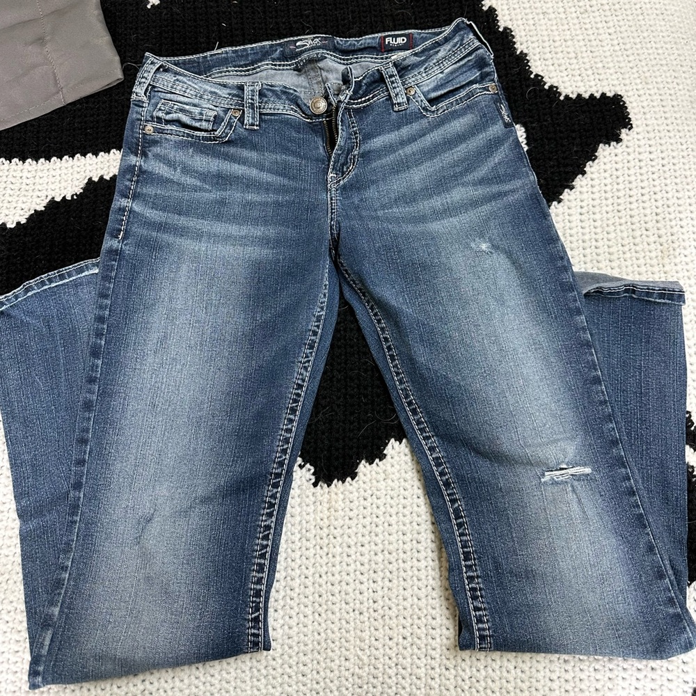 EUC WOMENS SILVER JEANS TUESDAY LOWRISE 31/33